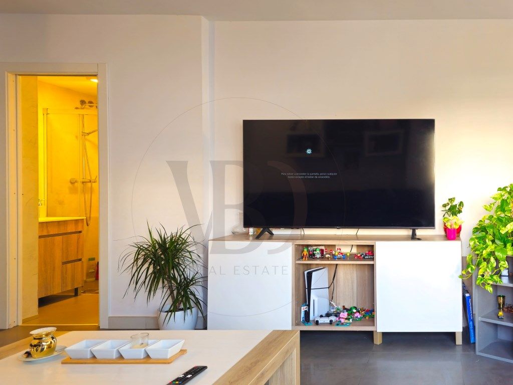 Sala d'estar de Apartament en venda en Sant Antoni de Portmany amb Aire condicionat, Moblat i Forn