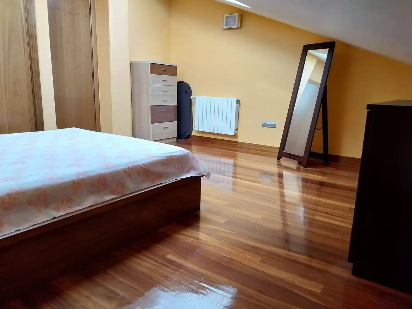 Bedroom of Flat for sale in Urduña / Orduña
