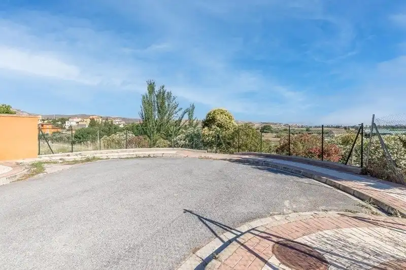Terrenys i solars en venda a Urbanizaciones, imagen 2