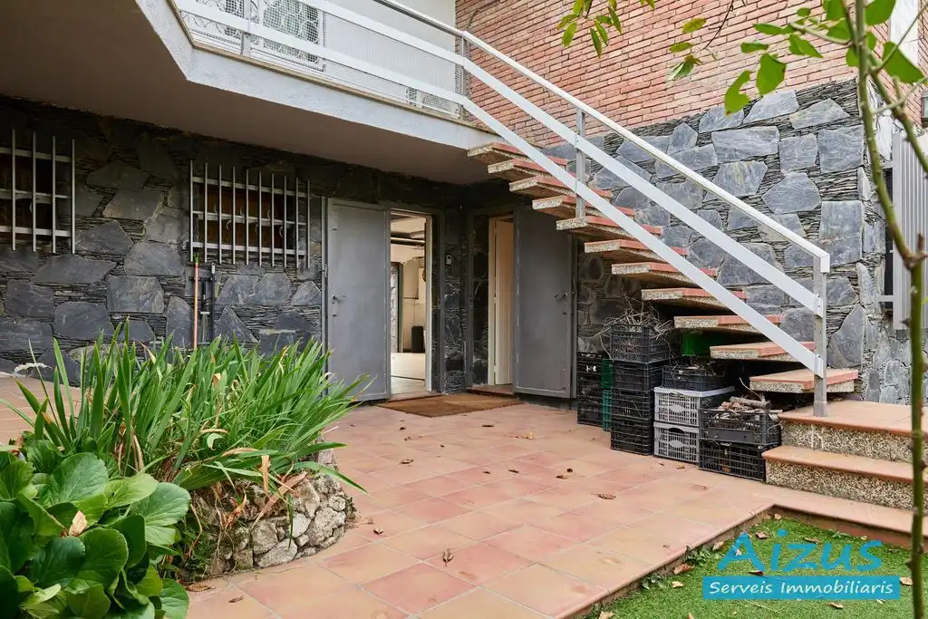 Casa o chalet en venta en Seva con Aire acondicionado, Calefacción y Jardín privado