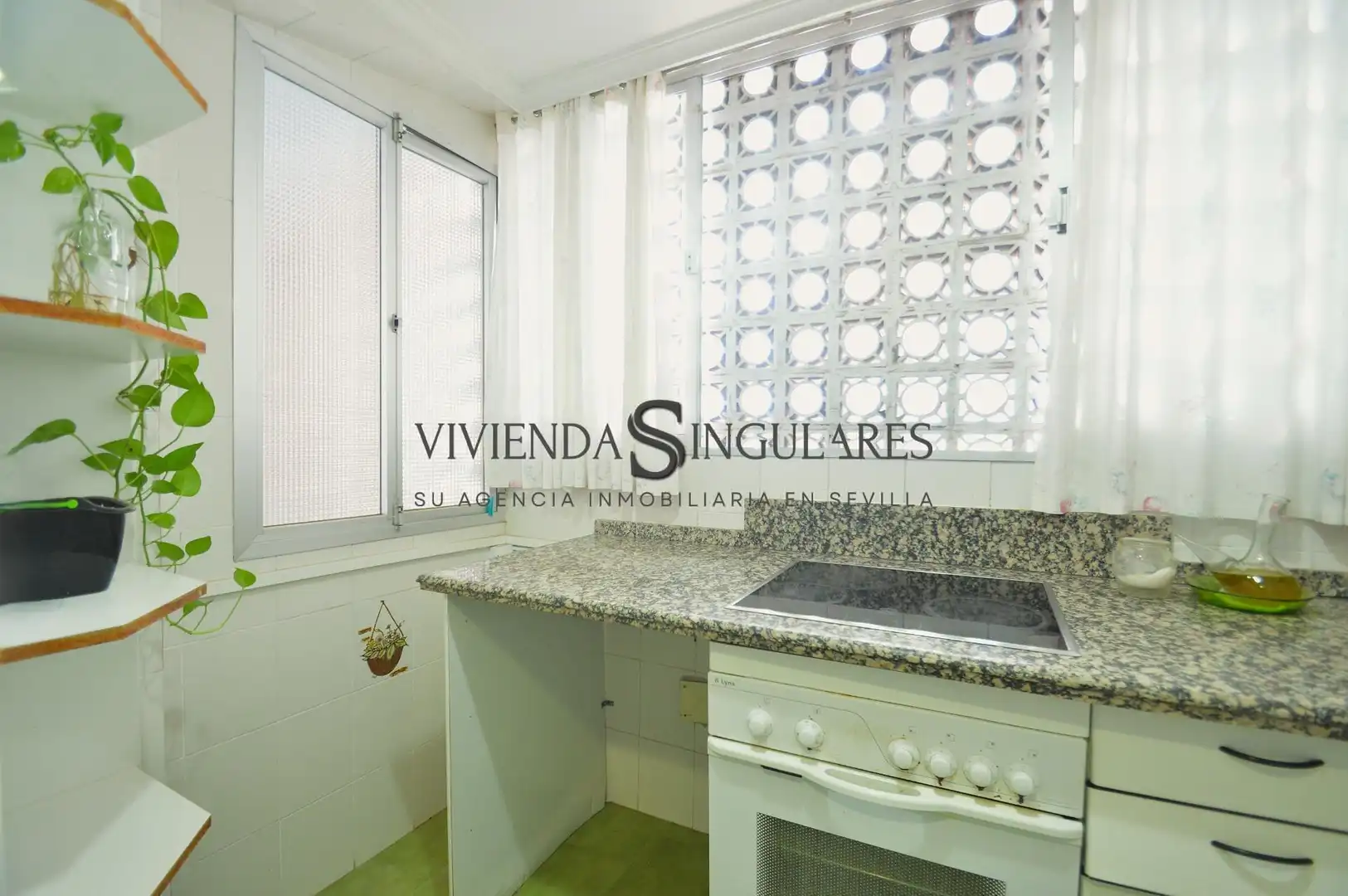 Cocina de Piso en venta en Sevilla con Aire acondicionado y Calefacción