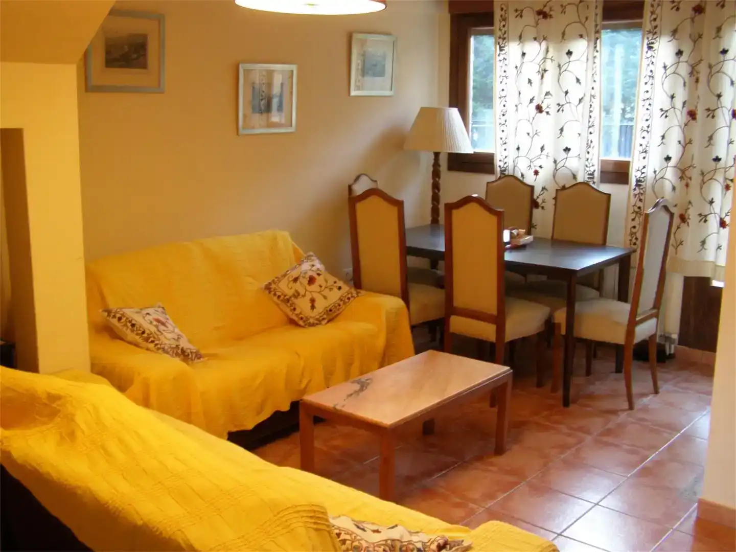 Wohnzimmer von Wohnung zur Miete in Alcalá de la Selva mit Privatgarten und Abstellraum