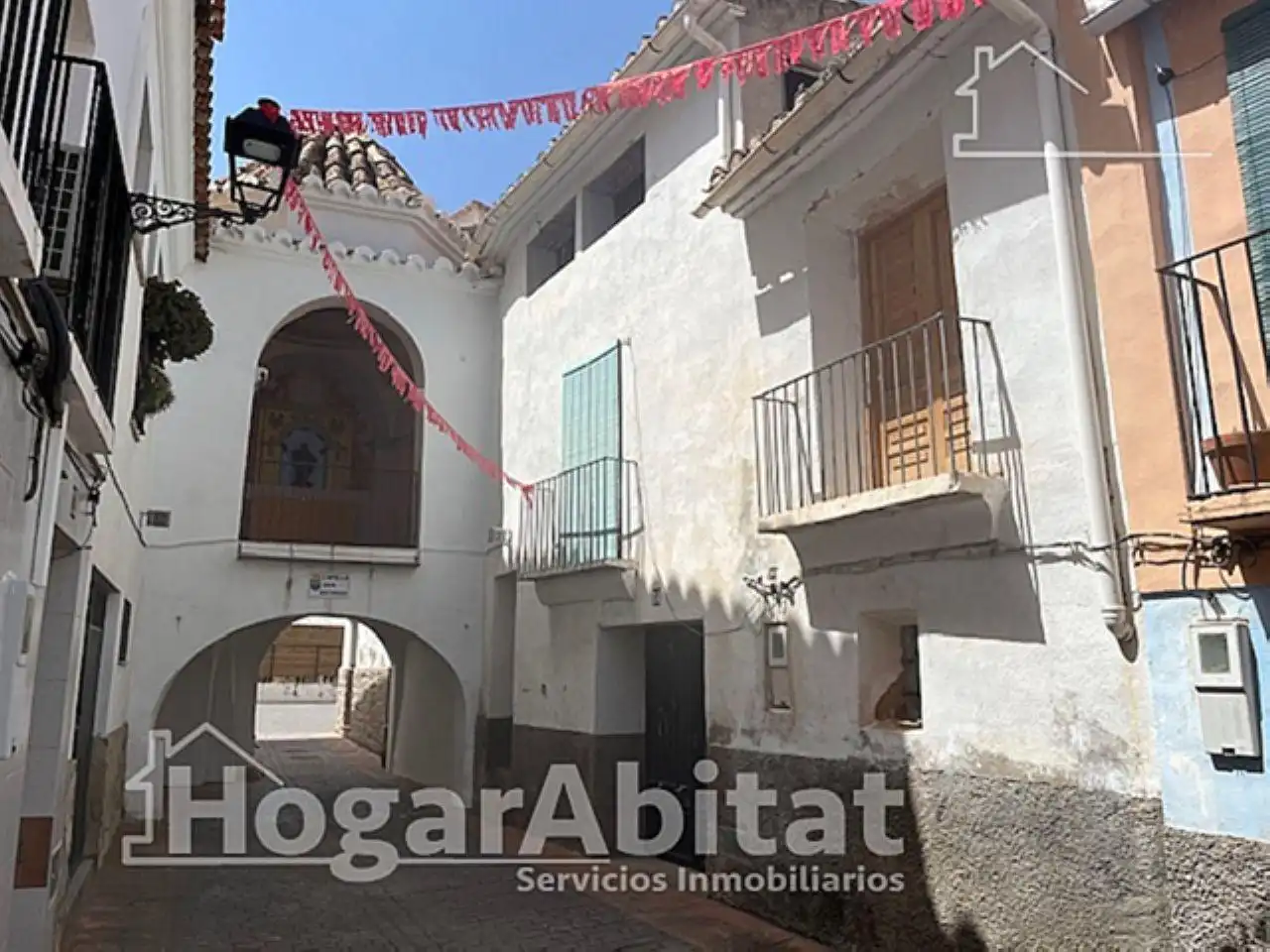 Vista exterior de Casa o xalet en venda en Toga amb Terrassa, Traster i Moblat