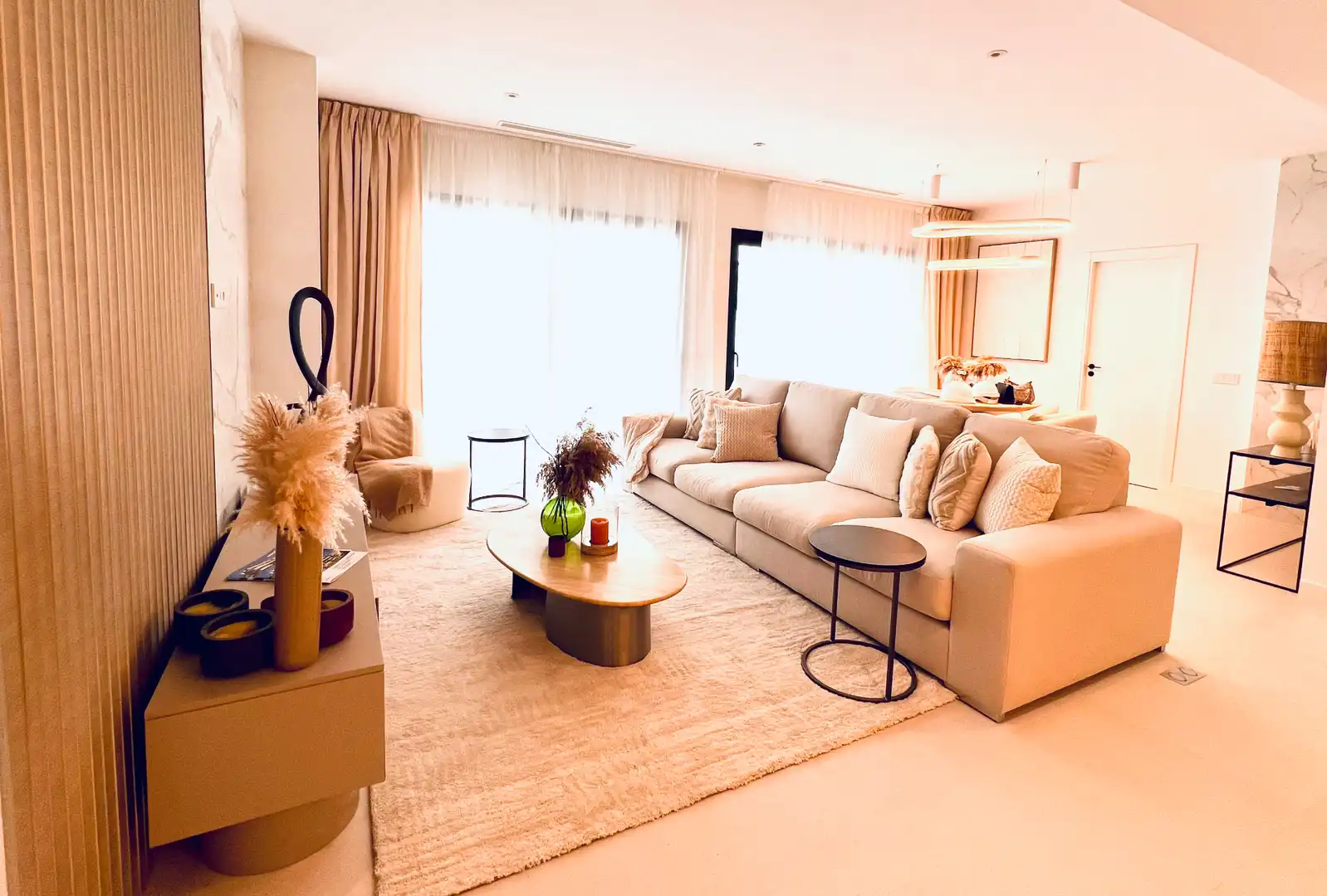 Sala de estar de Apartamento en venta en Marbella con Aire acondicionado, Terraza y Horno