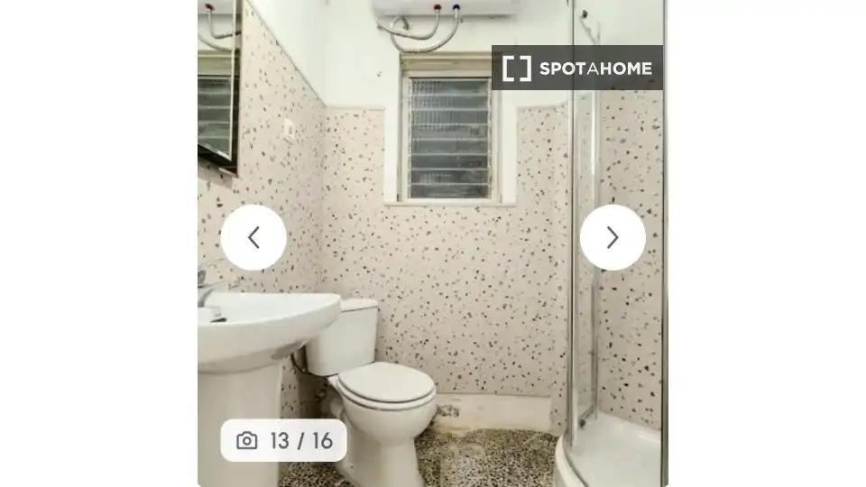Habitació a La Nova Esquerra de l'Eixample