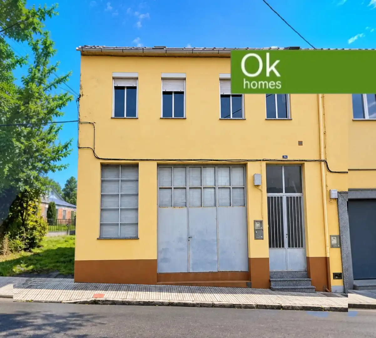 Semi-detached house for sale in Friol