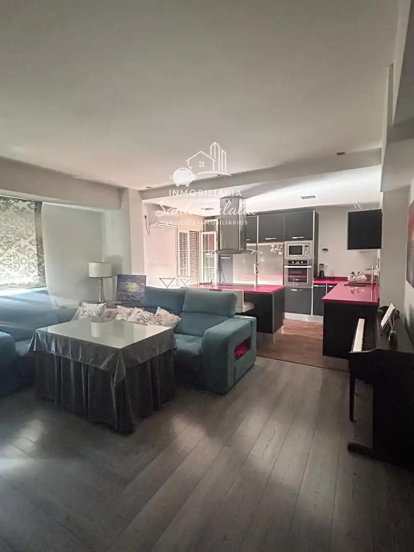 Vista exterior de Piso en venta en Mérida con Aire acondicionado, Calefacción y Amueblado