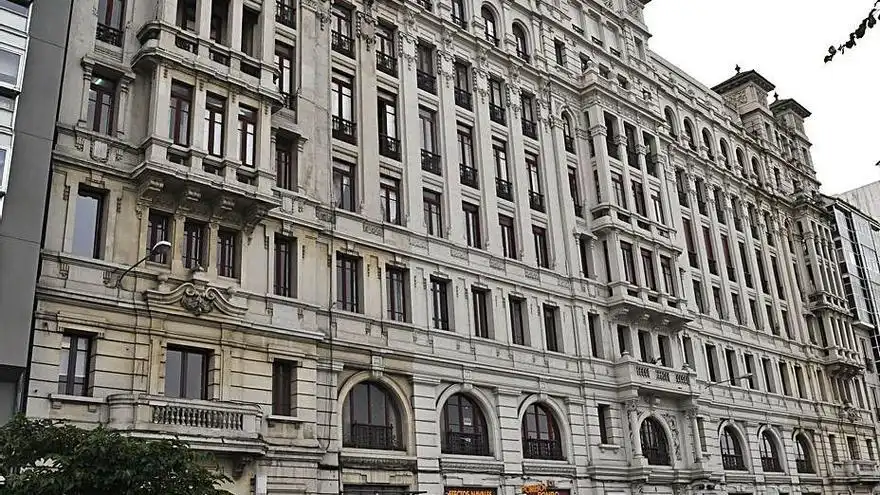 Gewerbefläche zum Verkauf in Avenida Primo de Rivera