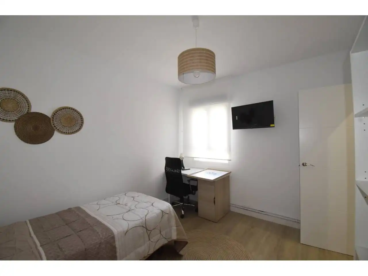 Bedroom of Flat for rent in León Capital   with Heating