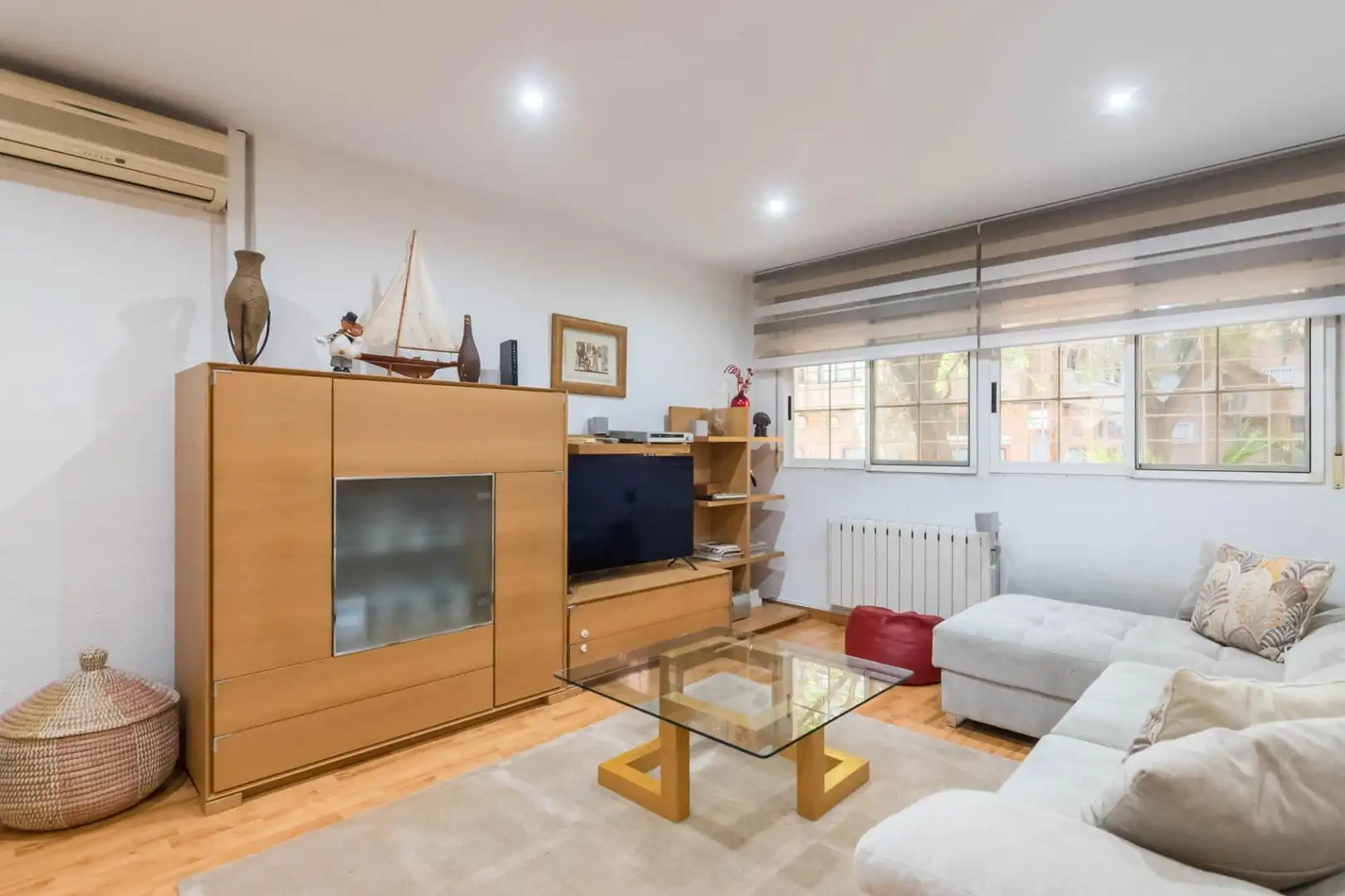 Sala d'estar de Casa adosada de lloguer en Murcia amb Calefacció, Parquet i Terrassa