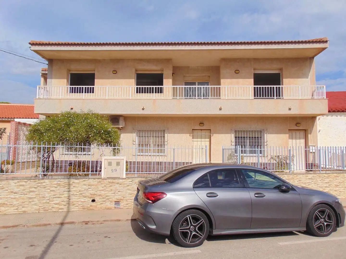 Villa con terrazza in vendita a Los Cuarteros