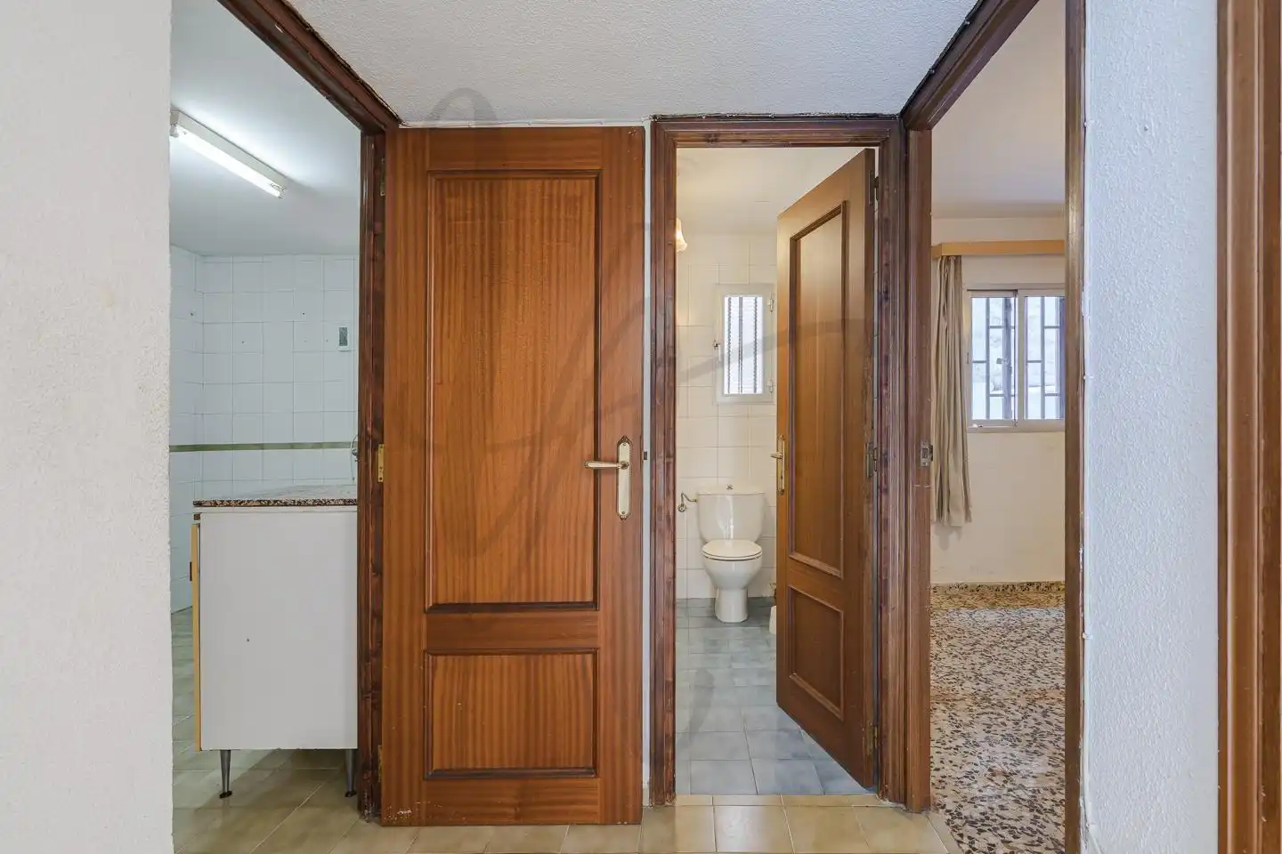 Planta baja en venta en Madrid con Calefacción