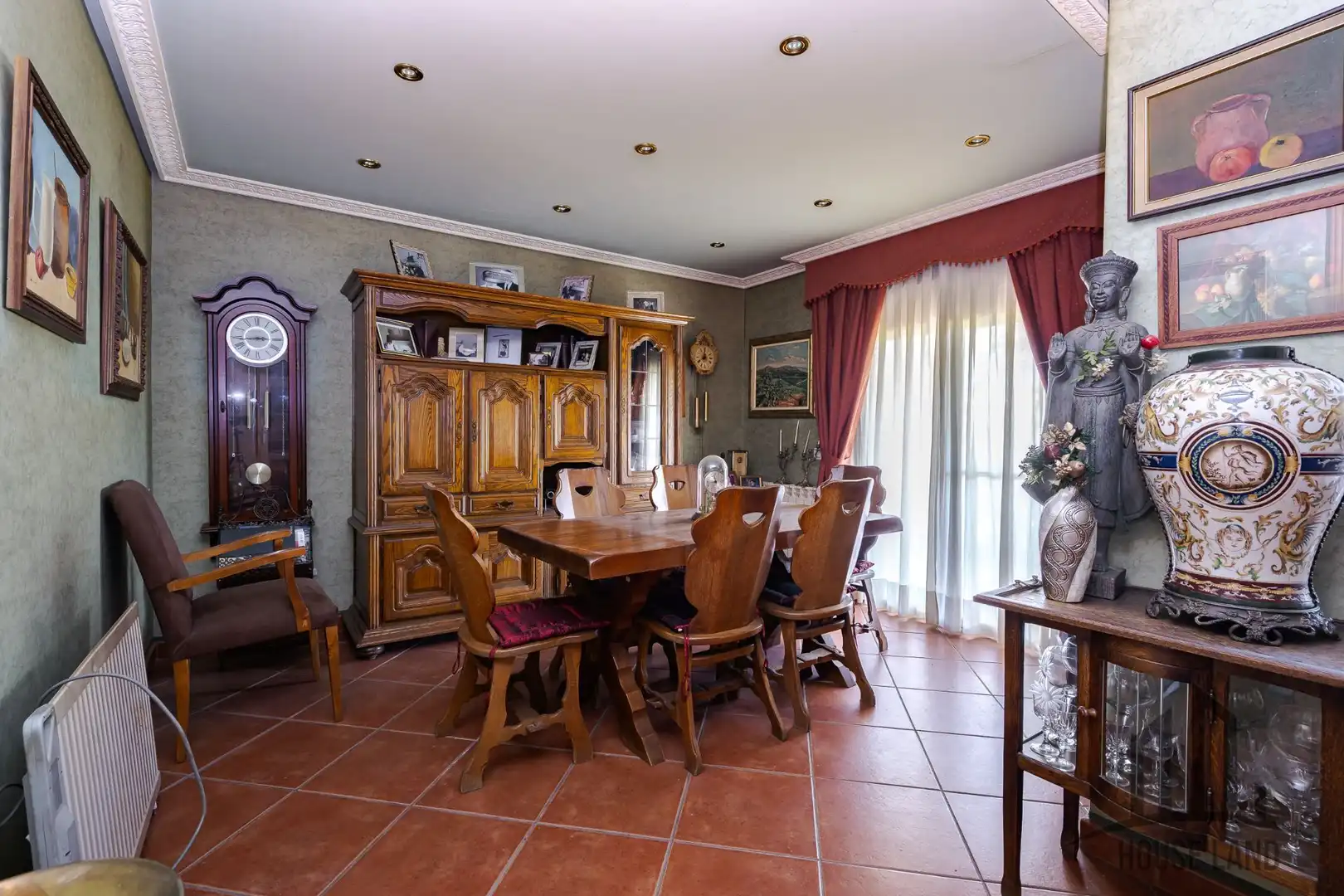 Menjador de Casa o xalet en venda en Uceda amb Calefacció, Jardí privat i Terrassa