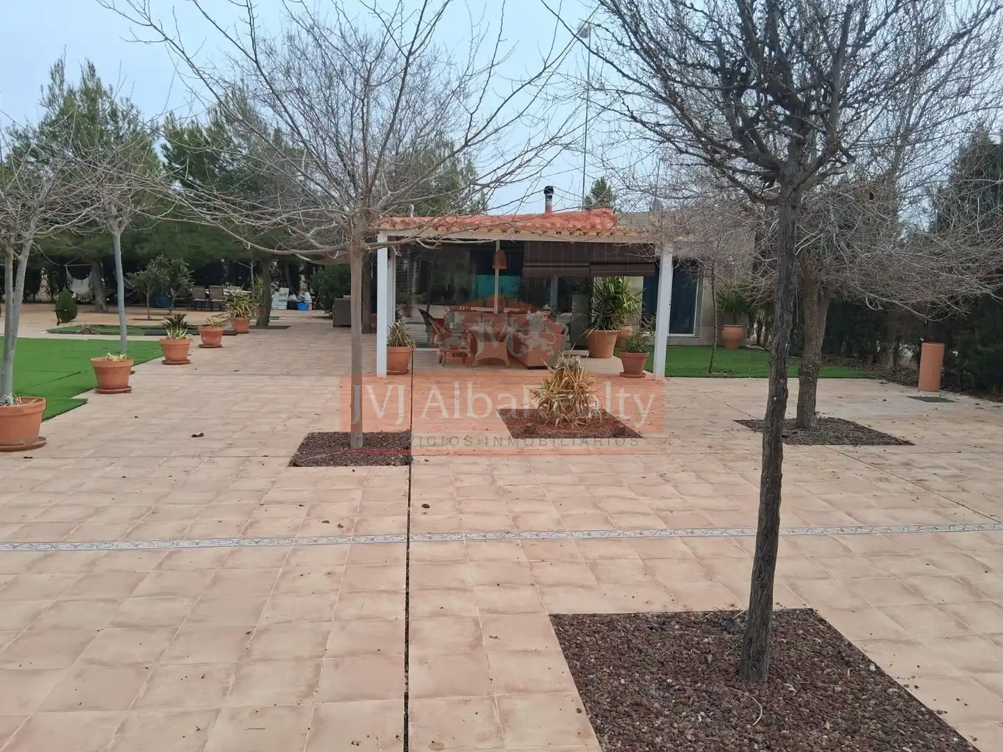 Jardí de Casa o xalet en venda en Albacete amb Aire condicionat i Piscina