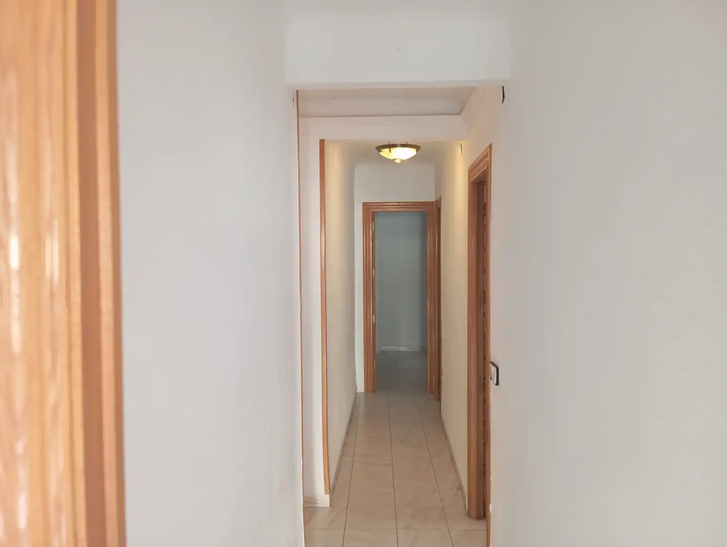 Wohnung zur Miete in Elche / Elx mit Klimaanlage, Ofen und Balkon