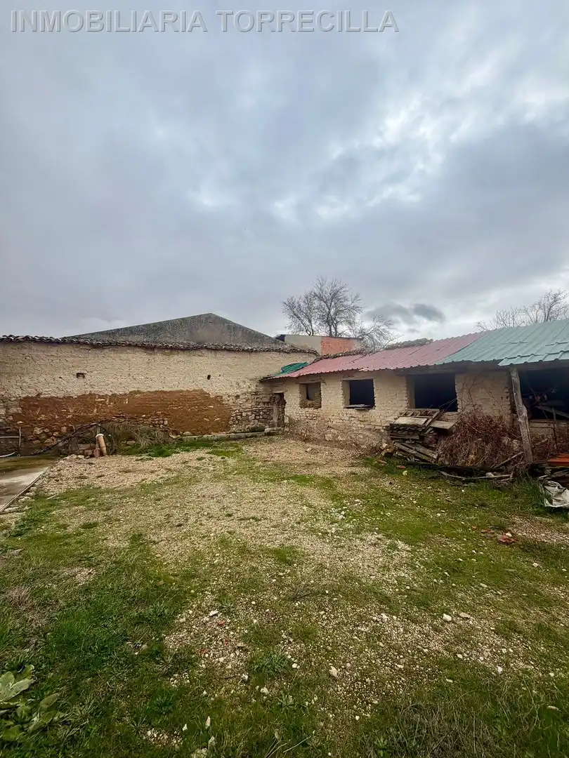 Terreni e lotti in vendita a Valoria la Buena, imagen 31