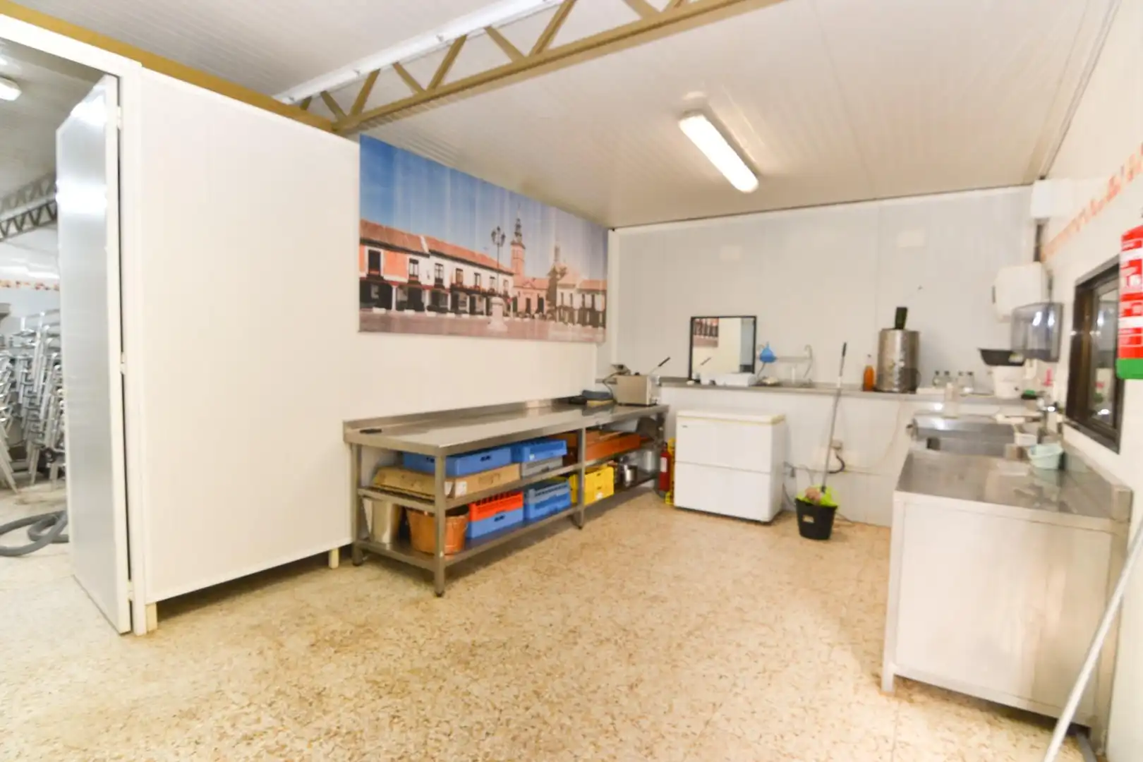 Cuina de Casa o xalet en venda en Navalcarnero amb Terrassa, Traster i Piscina