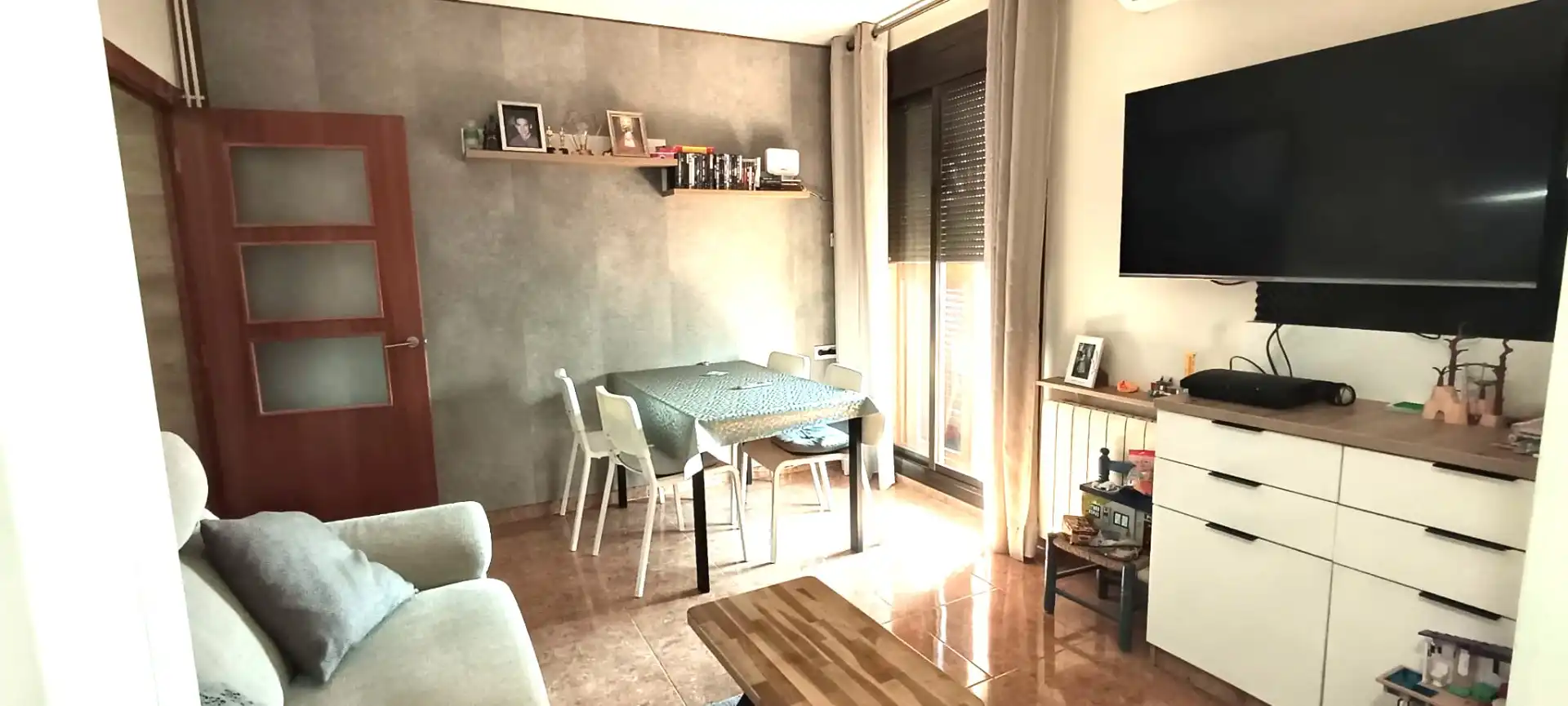 Sala d'estar de Pis en venda en Terrassa amb Aire condicionat, Calefacció i Forn