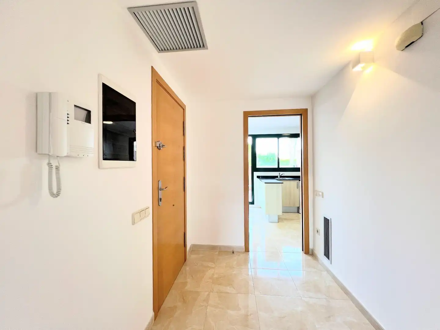 Casa adosada en venta en Nulles con Aire acondicionado, Calefacción y Jardín privado