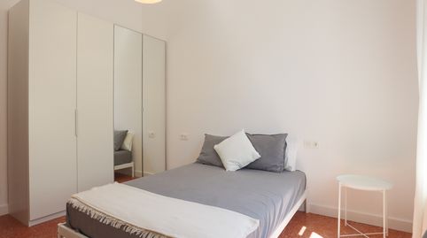 Foto 2 de Habitació a Oviedo - Plaza Santullano, 17, Milán - Pumarín, Oviedo