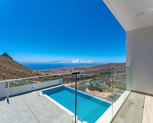 Swimming pool of House or chalet for sale in Adeje  with Air Conditioner, Heating and Private garden
