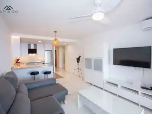 Sala d'estar de Pis de lloguer en Almuñécar amb Aire condicionat, Terrassa i Moblat