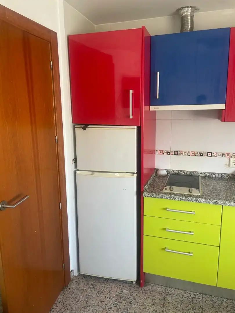 Kitchen of Flat for sale in Granada  with Air Conditioner, Heating and Furnished