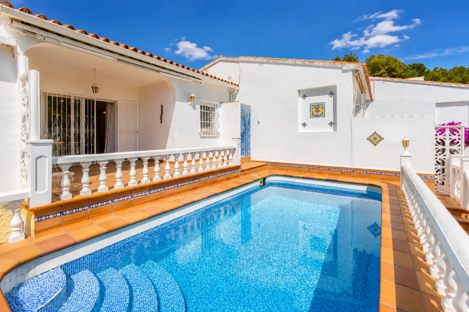Piscina de Casa o chalet en venta en La Nucia con Amueblado