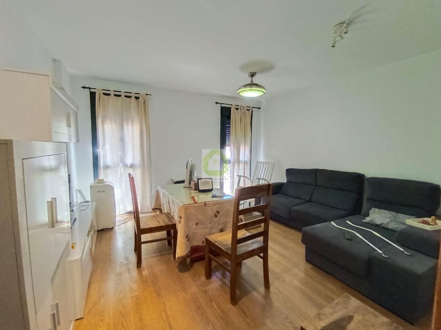 Flat for share in Santa Adela , Barrio de Zaidín, Zaidín