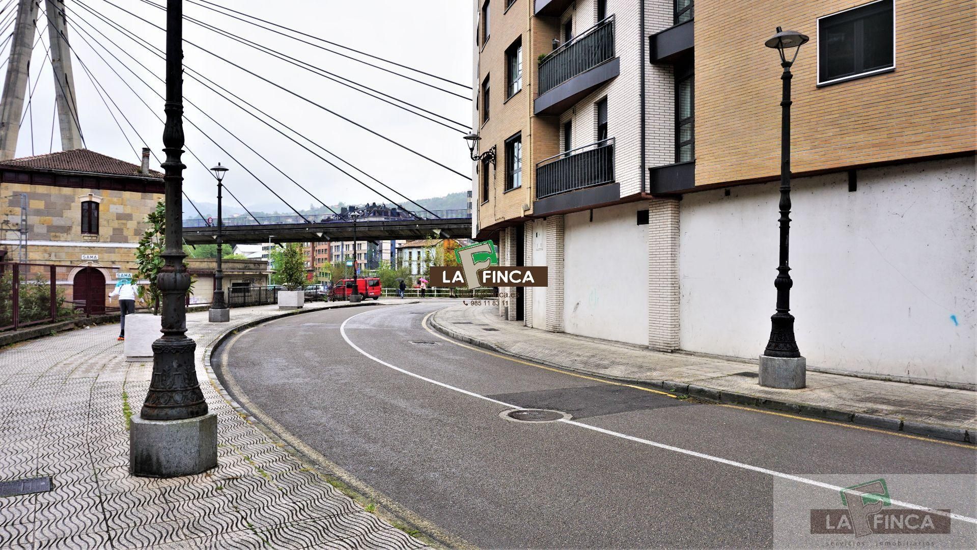 Premises for sale in Riaño - Los Barros