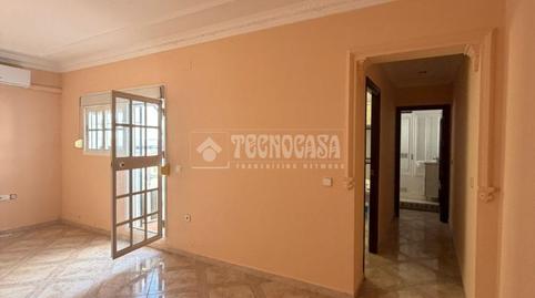 Foto 4 de Piso de alquiler en Torre Cruz - Los Molinos, Utrera