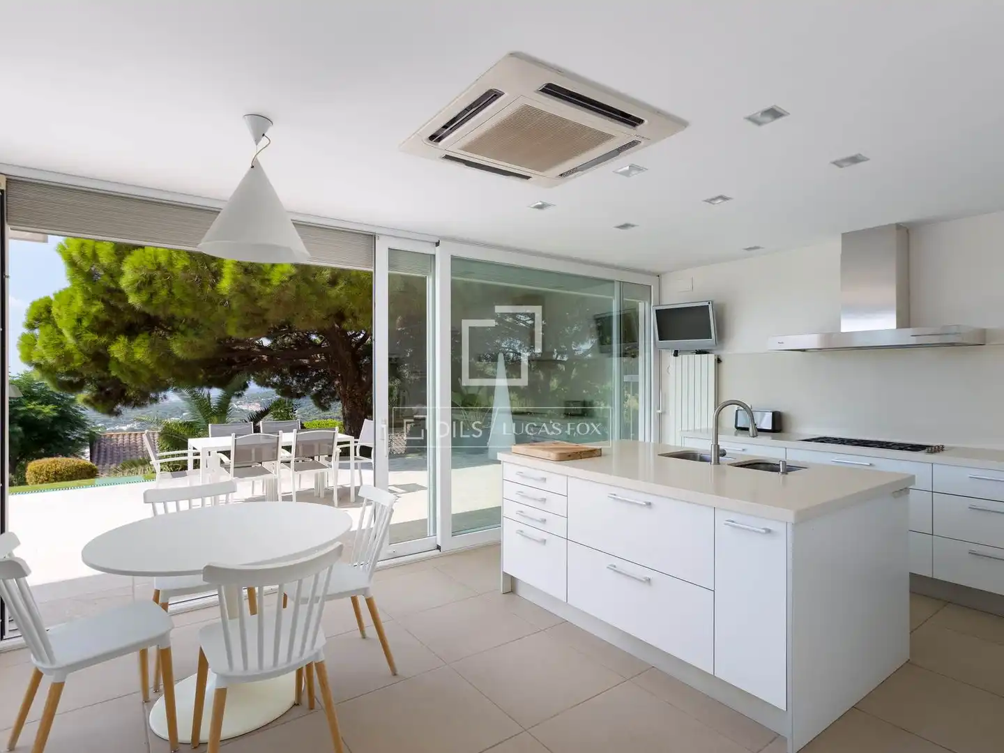 Detached house with pool for sale in Supermaresme, imagen 10