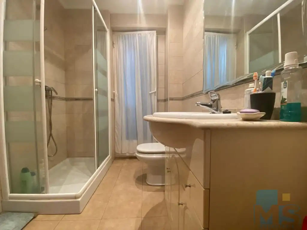 Badezimmer von Wohnung zum Verkauf in Pasaia
