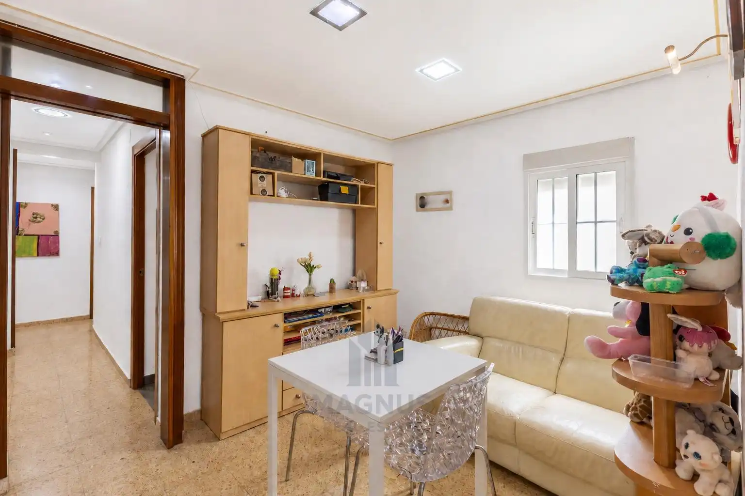 Wohnung zum Verkauf in Foios mit Klimaanlage, Abstellraum und Balkon