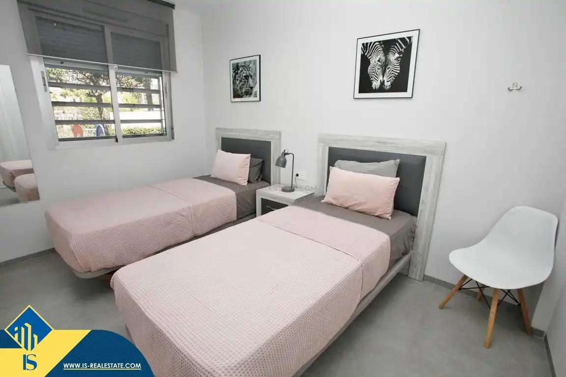 Bungalow amb piscina en venda a Nueva Torrevieja - Aguas Nuevas, imagen 32