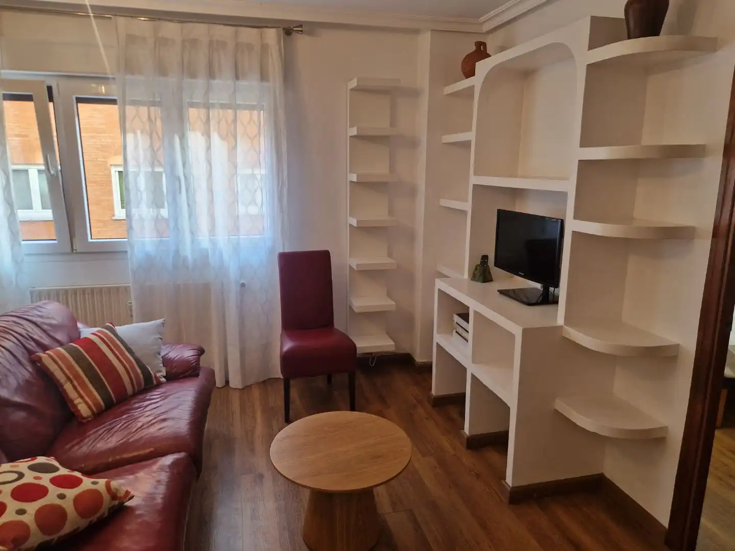 Living room of Flat for rent in Oviedo 