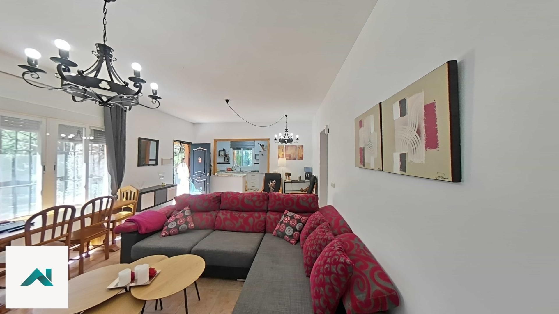 Sala d'estar de Finca rústica en venda en Isla Cristina amb Aire condicionat, Calefacció i Jardí privat