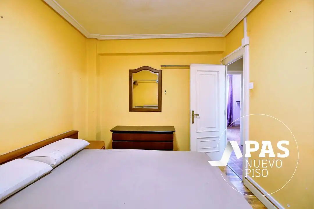 Bedroom of Flat for sale in Santander  with Heating and Parquet flooring