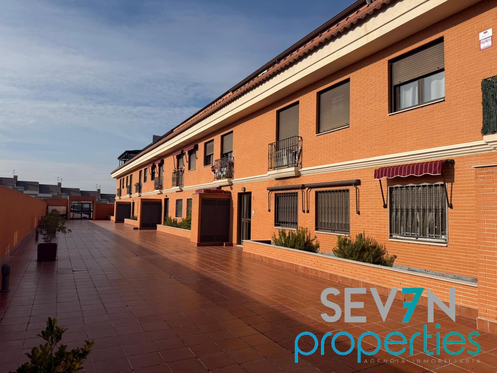 Exterior view of Flat for sale in Recas  with Heating, Parquet flooring and Storage room