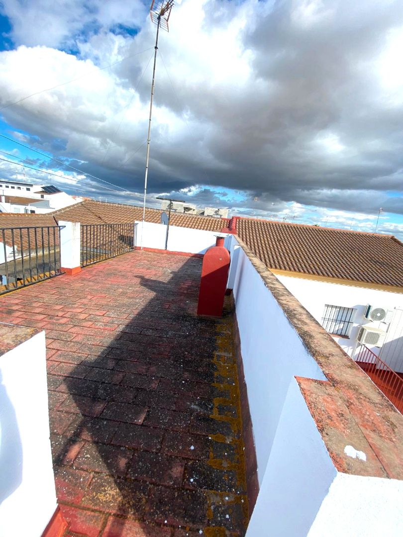 Außenansicht von Wohnung zum verkauf in Trigueros mit Terrasse