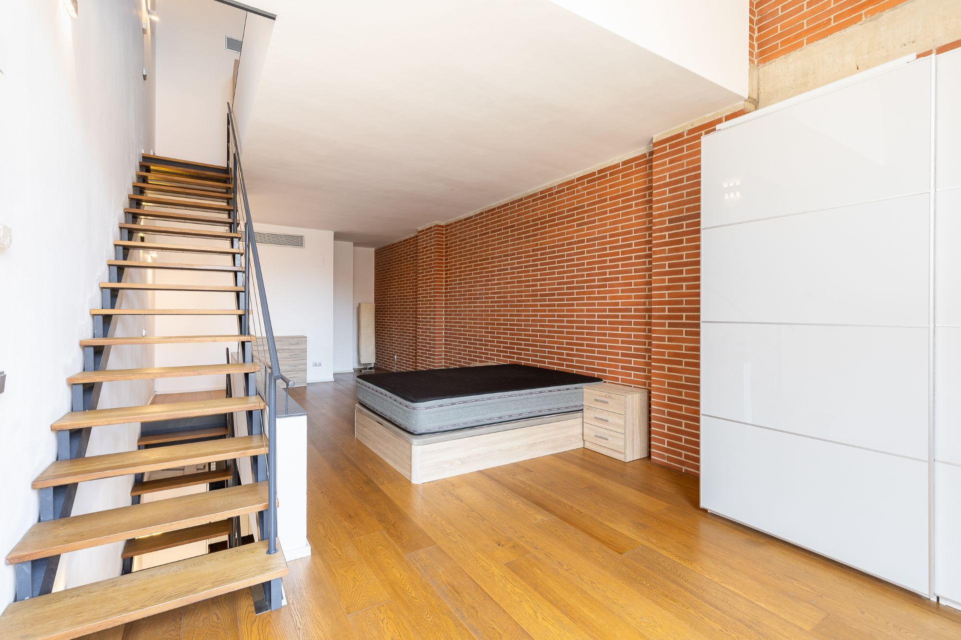 Dúplex en venda en  Barcelona Capital amb Aire condicionat i Calefacció