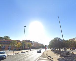 Exterior view of Flat for sale in  Sevilla Capital  with Balcony