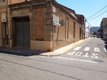 Industrial building for sale in Pare Palau