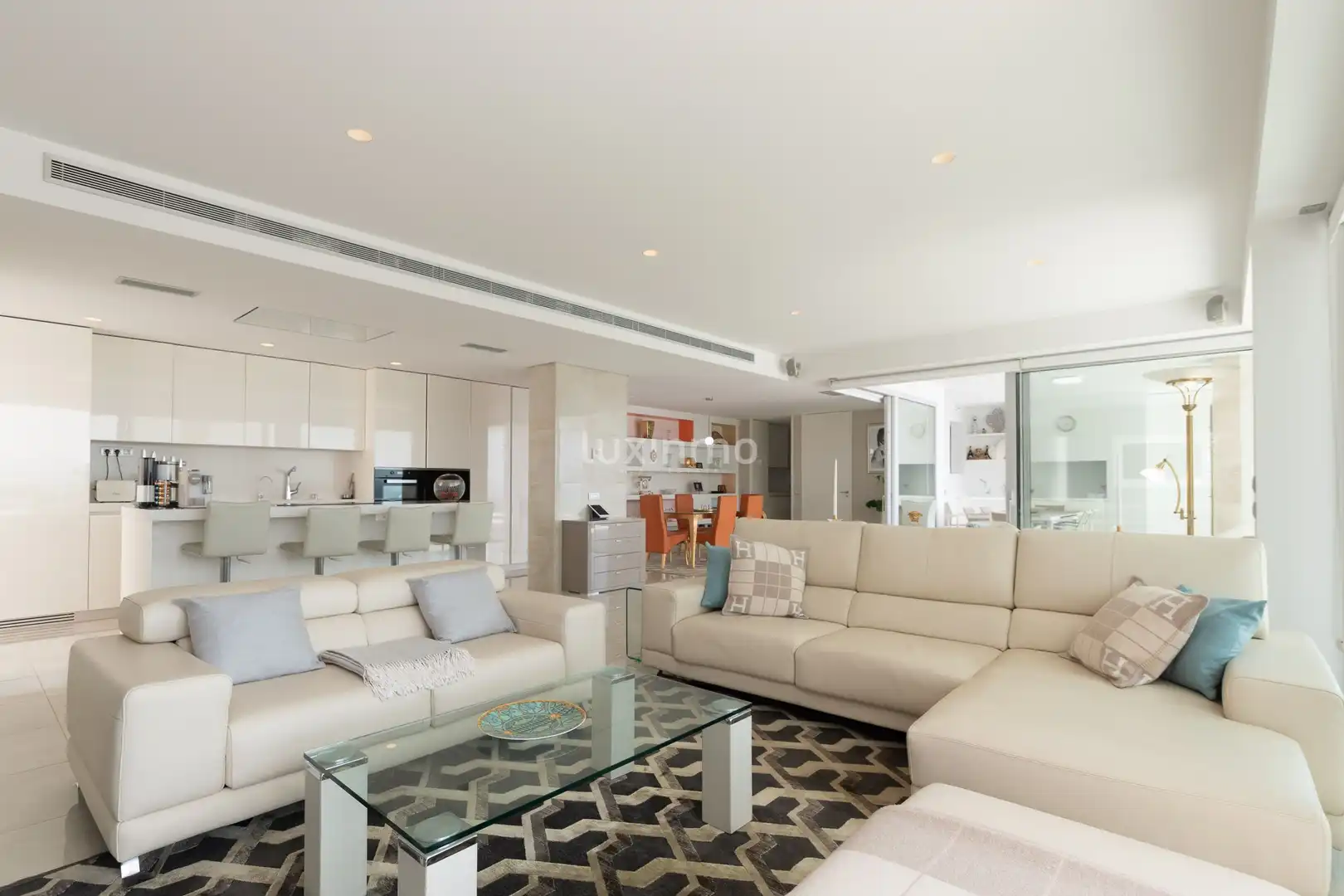 Living room of Houses for sale in Altea  with Air Conditioner, Private garden and Terrace