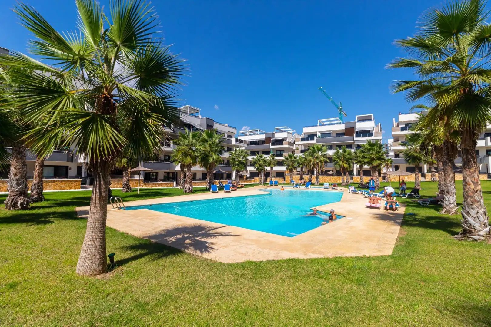 Apartamento con piscina en venta en Calle Almendros, imagen 20