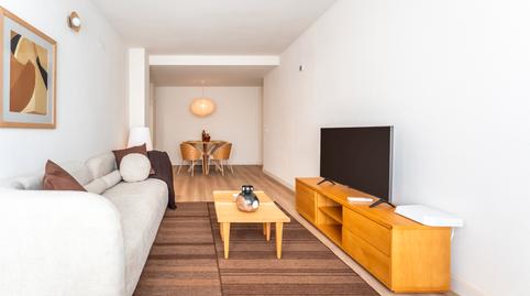 Photo 5 of Flat for rent in Calle del Pintor Ignacio de Zuloaga, 16, Sanchinarro,  Madrid Capital