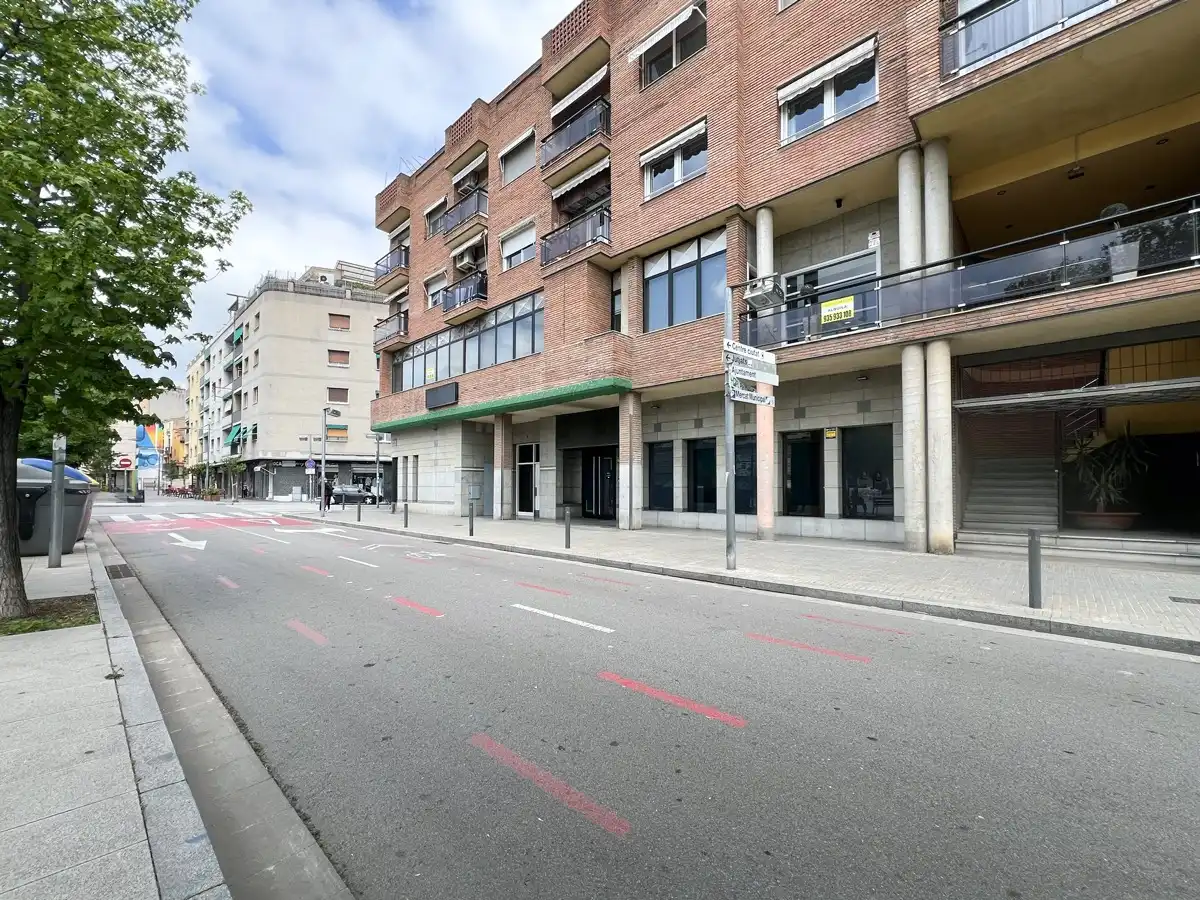 Local comercial de lloguer a Centre, imagen 2