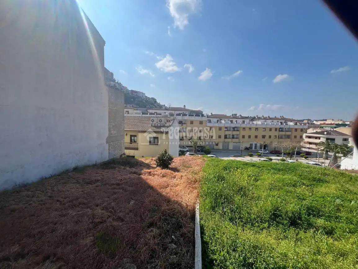 Residential zum Verkauf in Martos