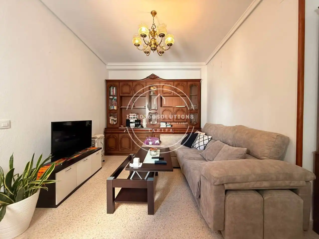 Living room of Flat for sale in Tarifa  with Terrace and Furnished