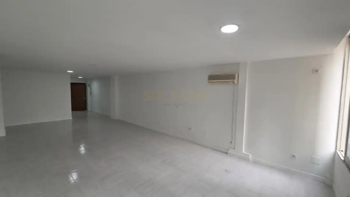 Local comercial en venda a Centro, imagen 31